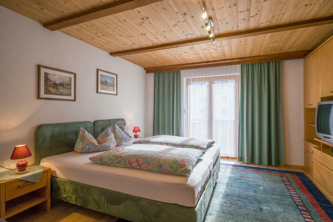 Haus Bergfriede Hotel Mayrhofen Bagian luar foto